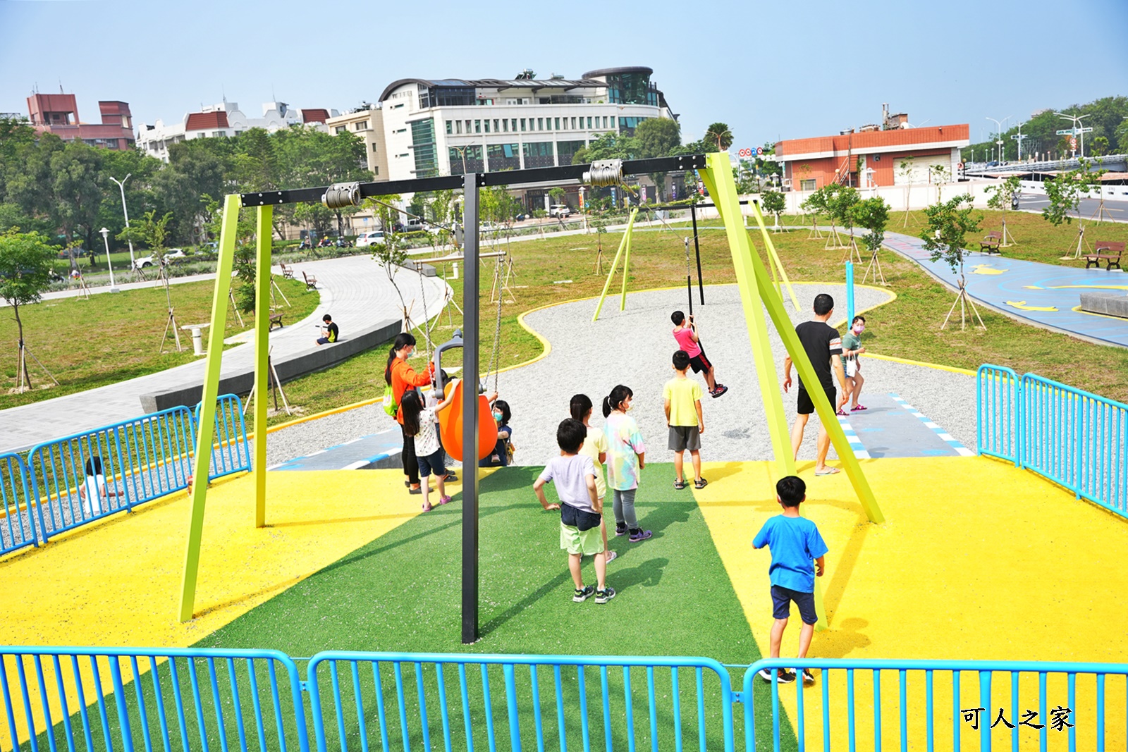 健康綠洲公園,台南景點,台南親子景點,台南遛小孩,溜滑梯,滑索區,玩沙景點