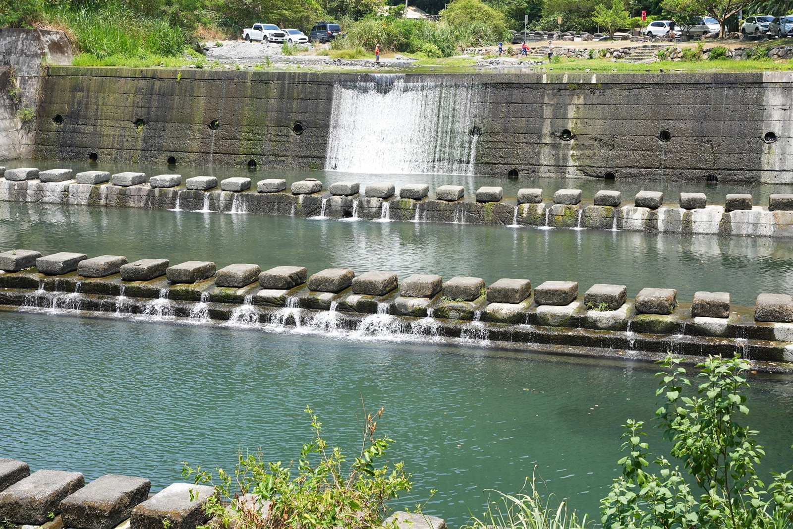 五峰旗瀑布,宜蘭戲水,宜蘭溫泉魚免費,宜蘭瀑布,宜蘭礁溪景點推薦